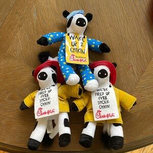 Official Chick-fil-a Plush Cows